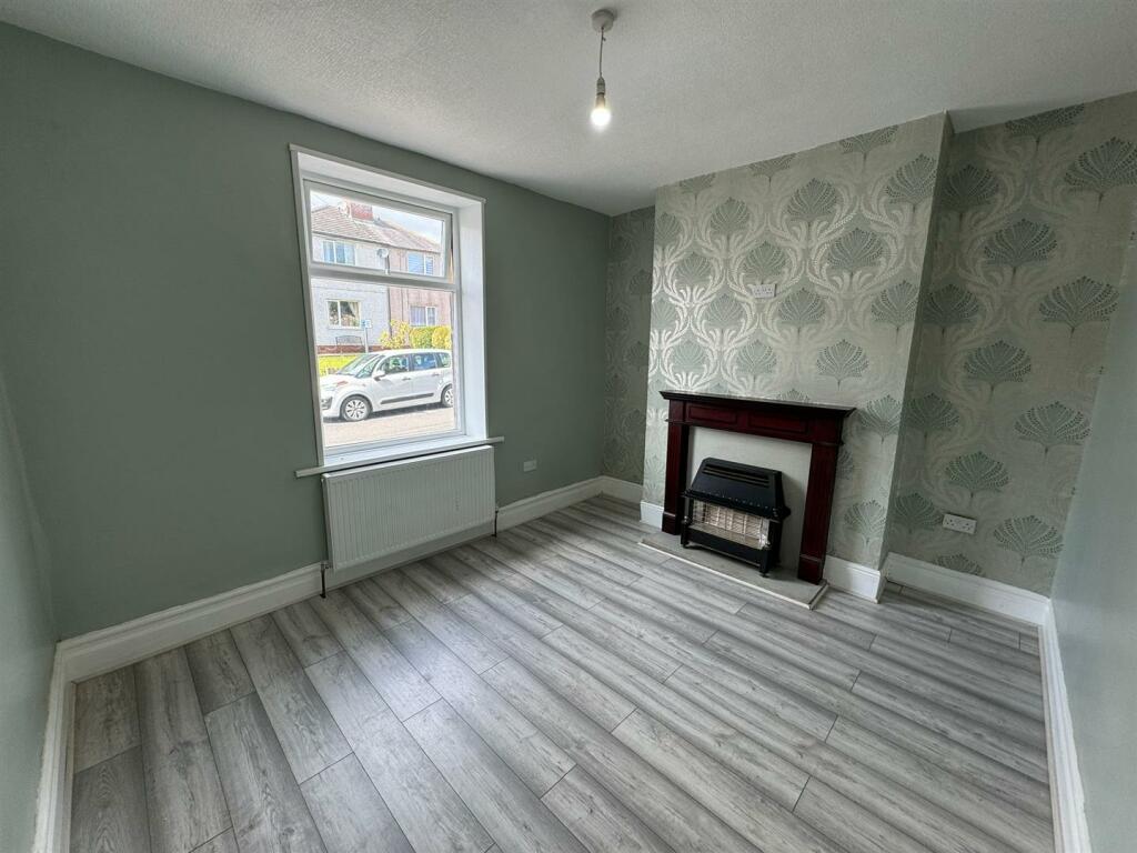 Additional property image - Edensor Road, Keighley