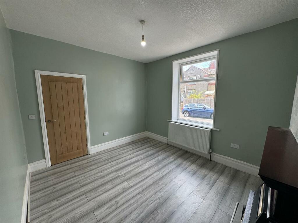 Additional property image - Edensor Road, Keighley