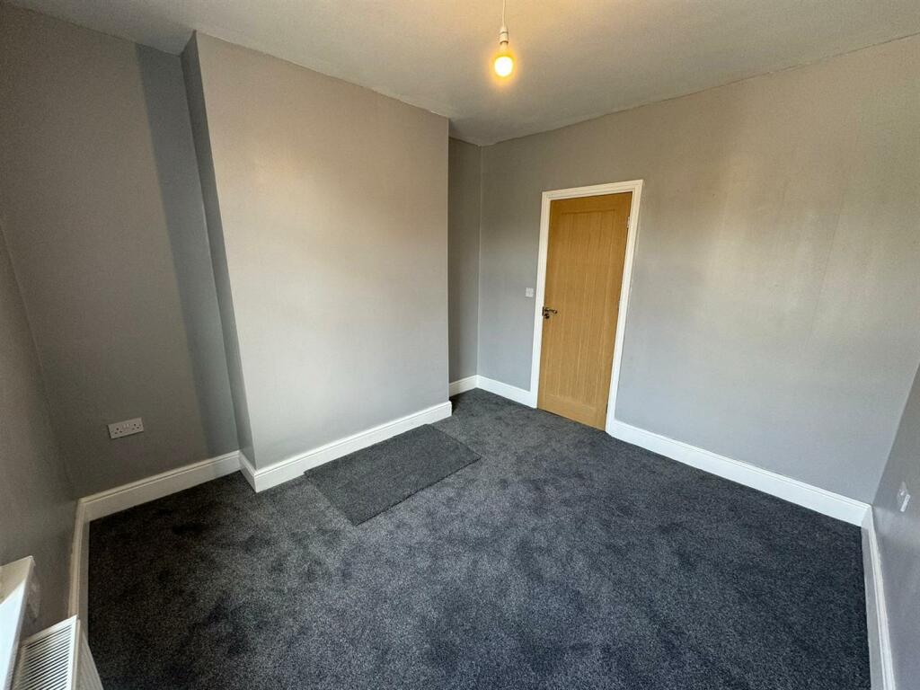 Additional property image - Edensor Road, Keighley