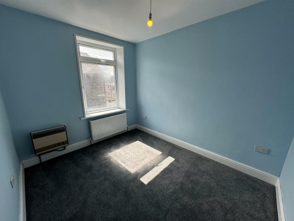 Additional property image - Edensor Road, Keighley