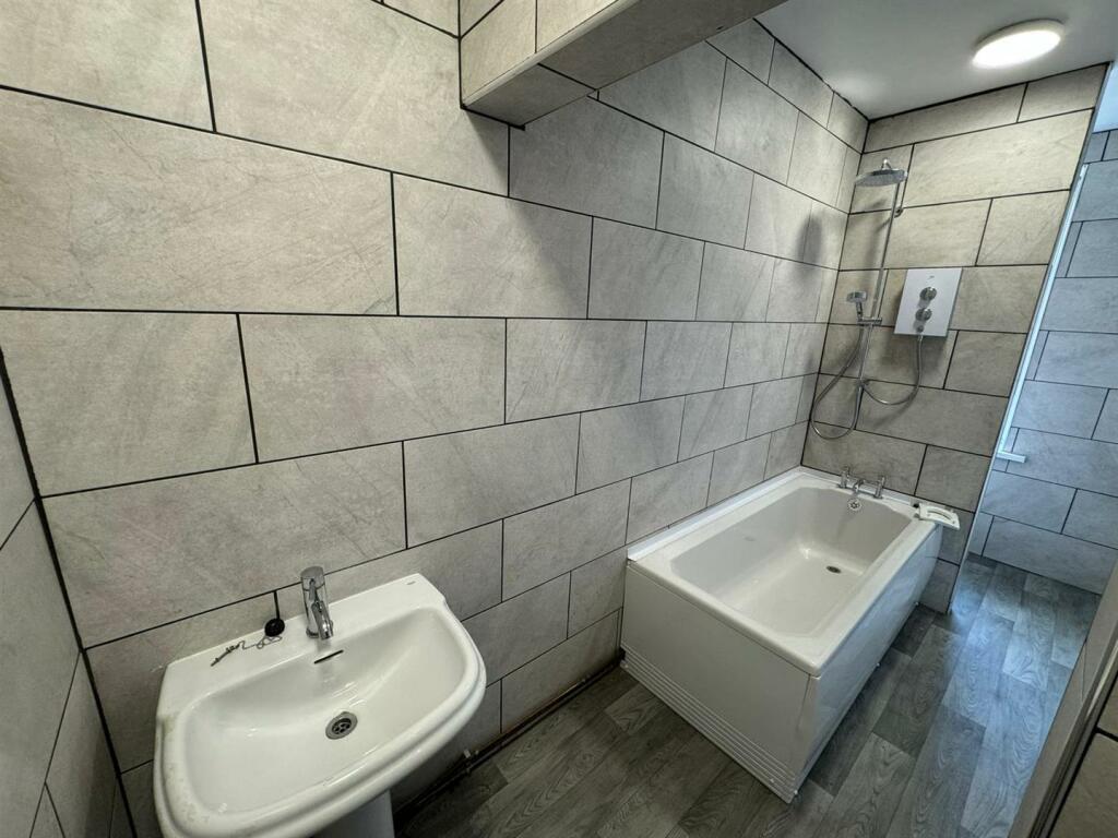 Additional property image - Edensor Road, Keighley