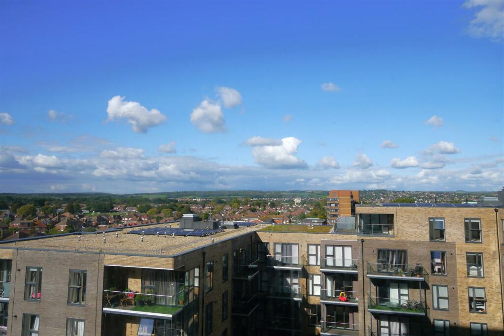Additional property image - Skyline Apartments,The Causeway