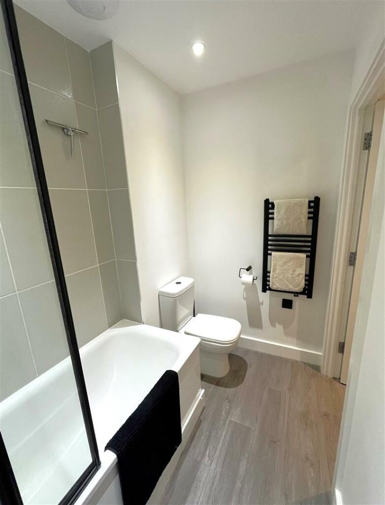 Additional property image - Skyline Apartments,The Causeway