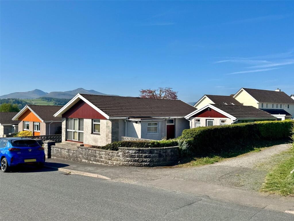 Main image of property: Pendre Close, Brecon, Powys