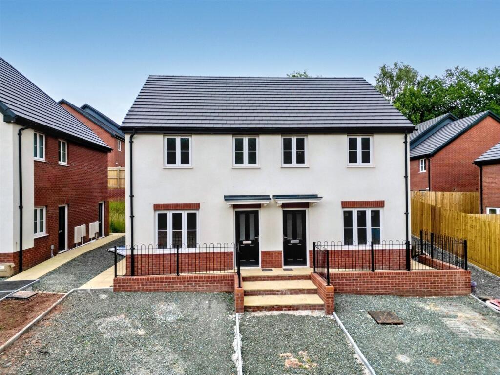 Main image of property: Cae Waldis, Bronllys, Powys