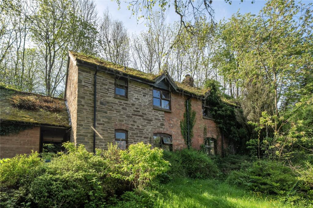 Main image of property: Lower Kimbolton, Leominster, Herefordshire