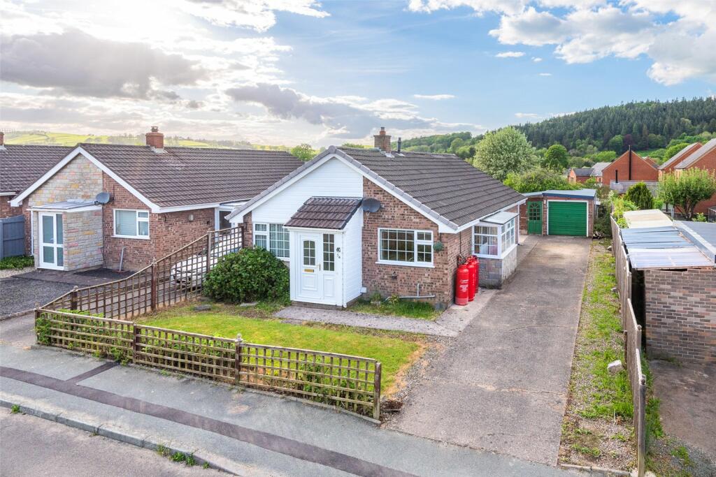 3 bedroom bungalow for sale in View, Kerry, Newtown, Powys, SY16