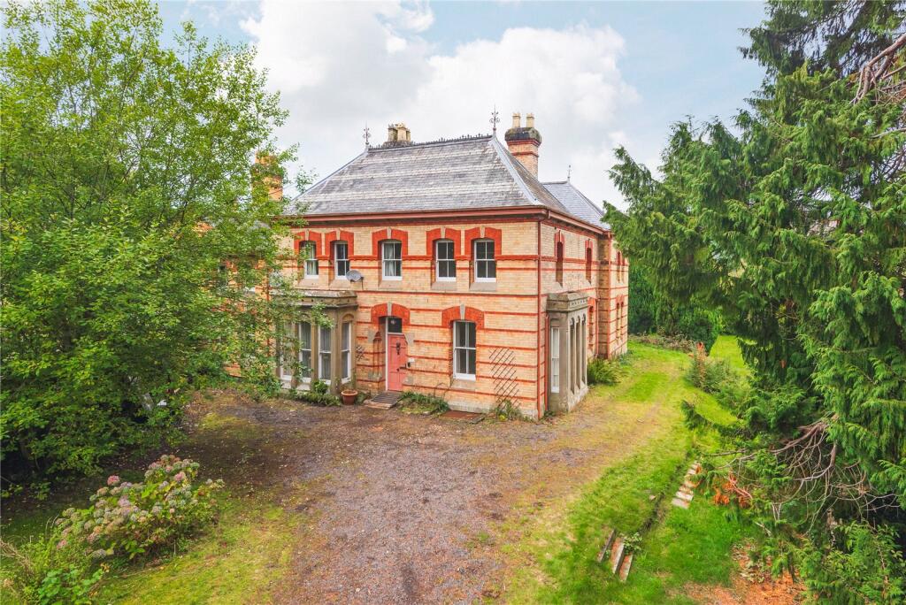 Main image of property: Llandinam, Powys