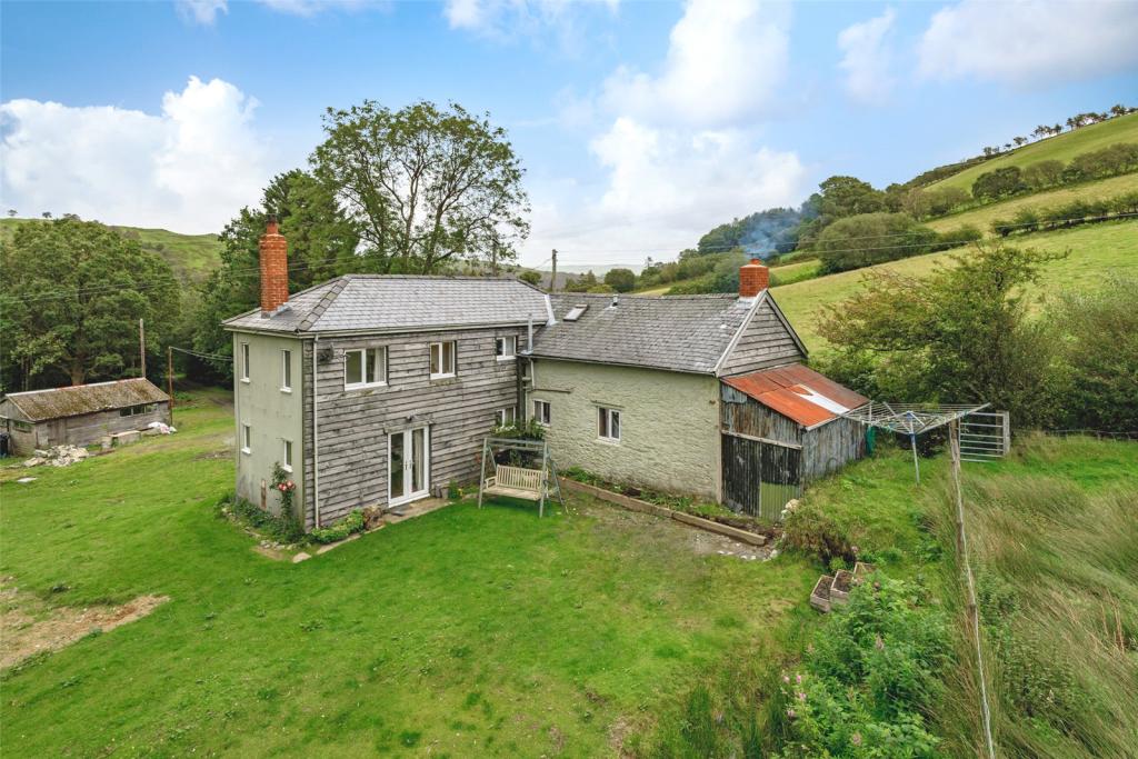 4 bedroom detached house for sale in Tylwch, Llanidloes, Powys, SY18