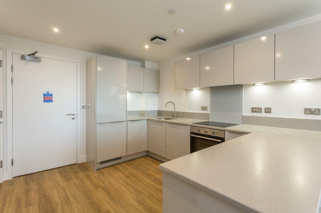 1 bedroom apartment for rent in Solstice Apartments, Silbury Boulevard Milton Keynes MK9