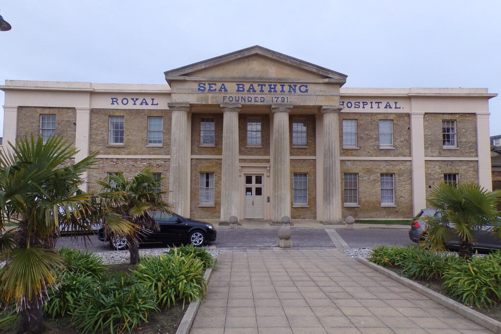 Main image of property: The Royal Seabathing, Westbrook