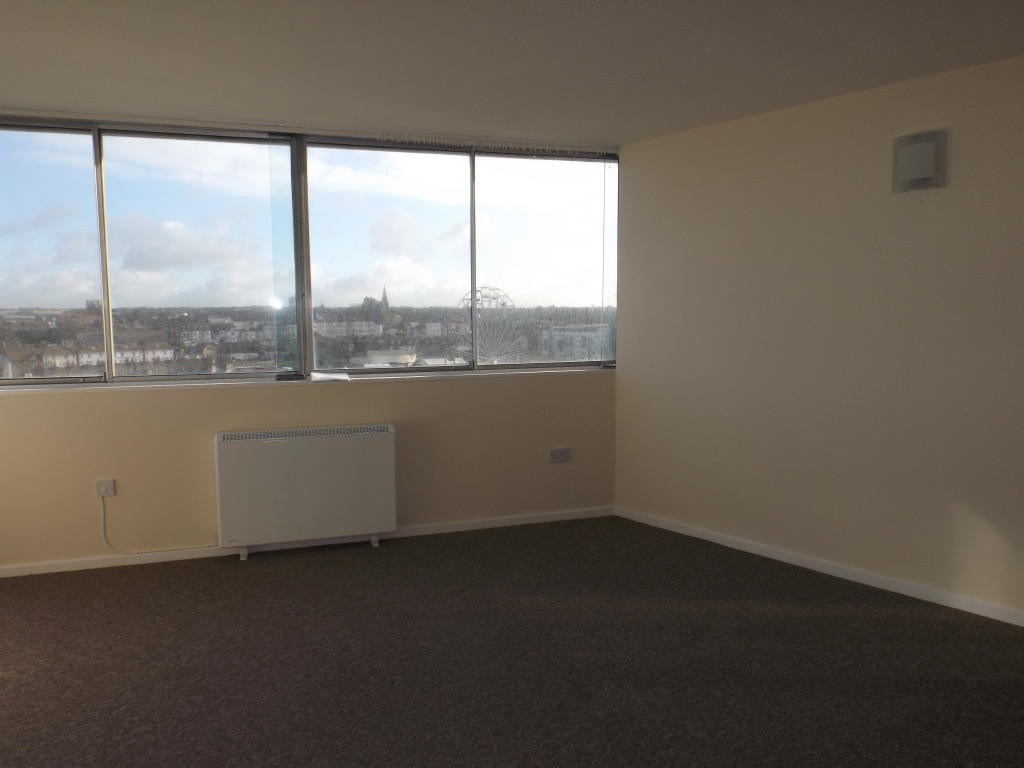 Flat to rent on Arlington House, Margate