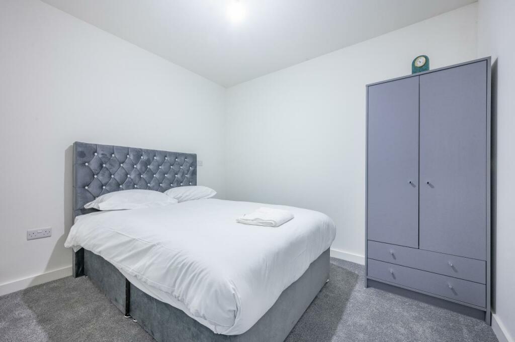 Additional property image - Conditioning House, Cape Street, Bradford, BD1