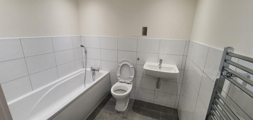 Additional property image - Conditioning House, Cape Street, Bradford, BD1