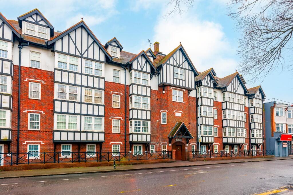 Main image of property: Leigh Road, Leigh-On-Sea
