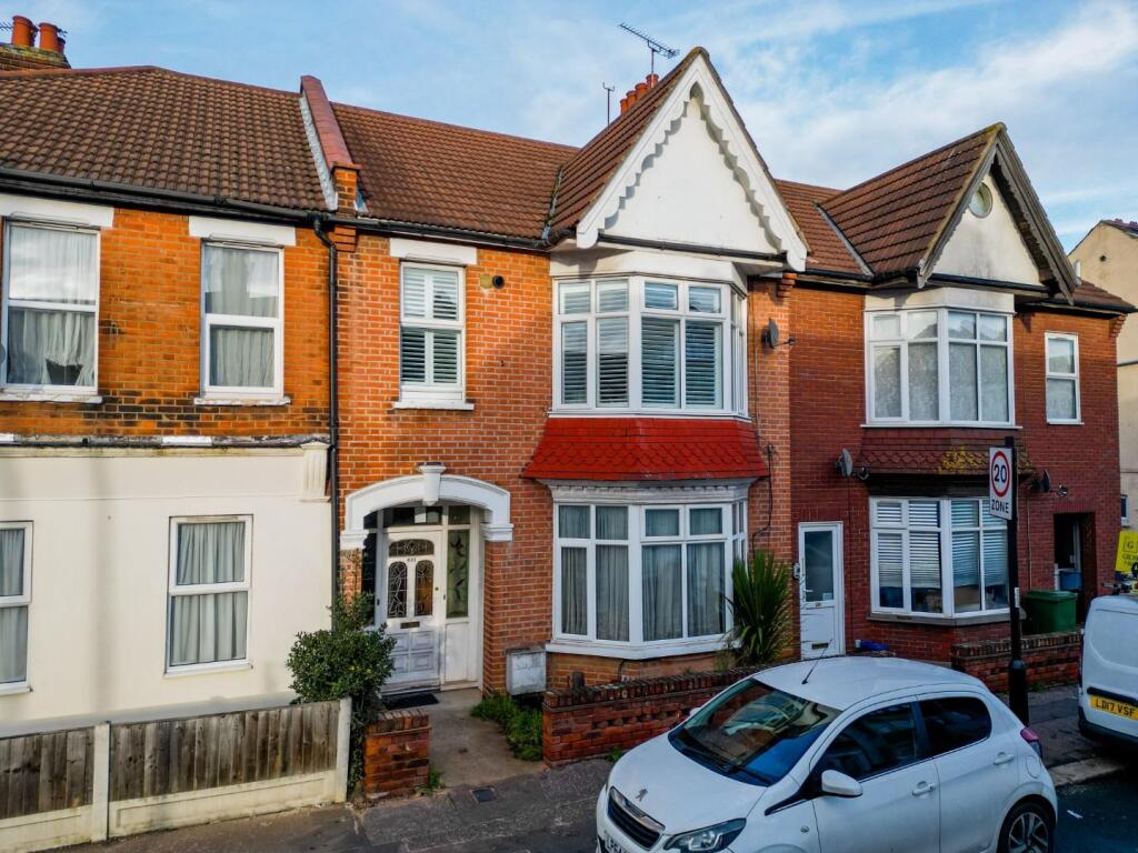 Main image of property: Westborough Road, Westcliff-On-Sea