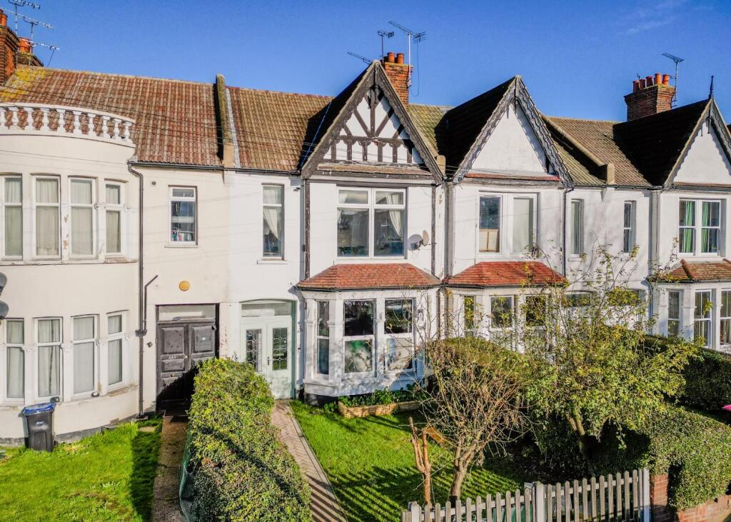 Main image of property: Finchley Road, Westcliff-On-Sea