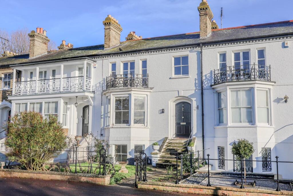 Main image of property: Prittlewell Square, Southend-On-Sea