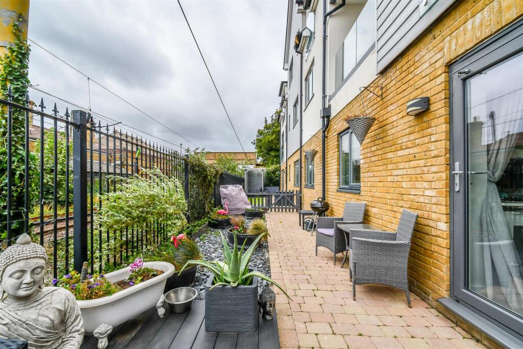 Main image of property: Bell Sands, Leigh-On-Sea