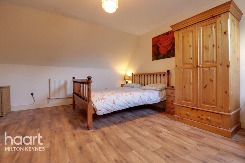 Main image of property: Foxley Place, Loughton