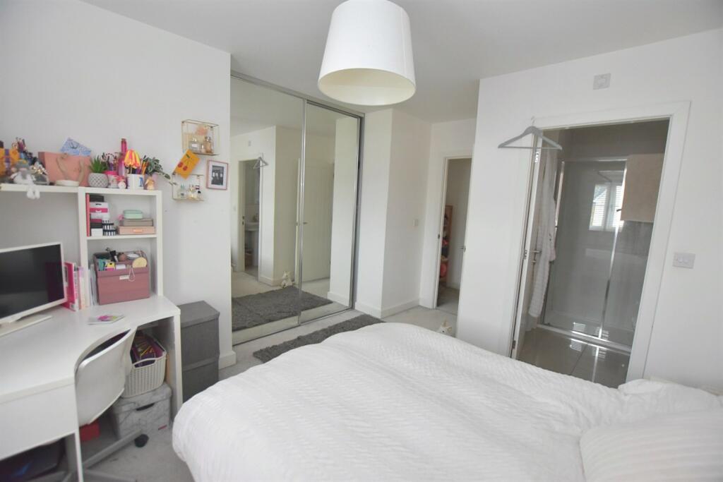 Additional property image - Severn Way, Holmes Chapel