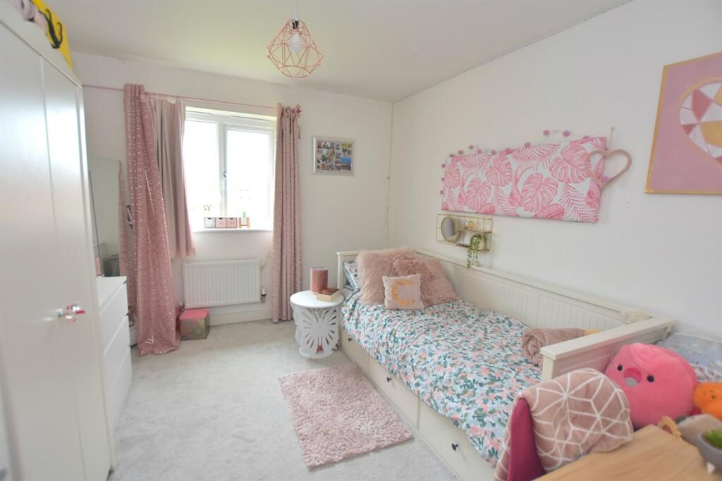 Additional property image - Severn Way, Holmes Chapel