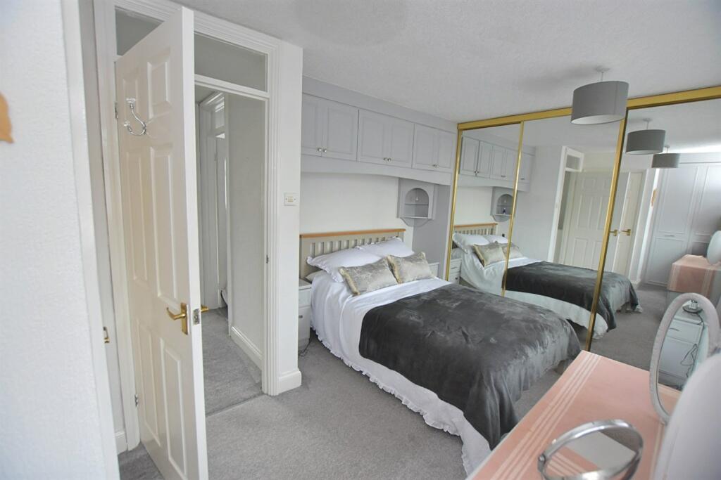 Additional property image - Bessancourt, Holmes Chapel