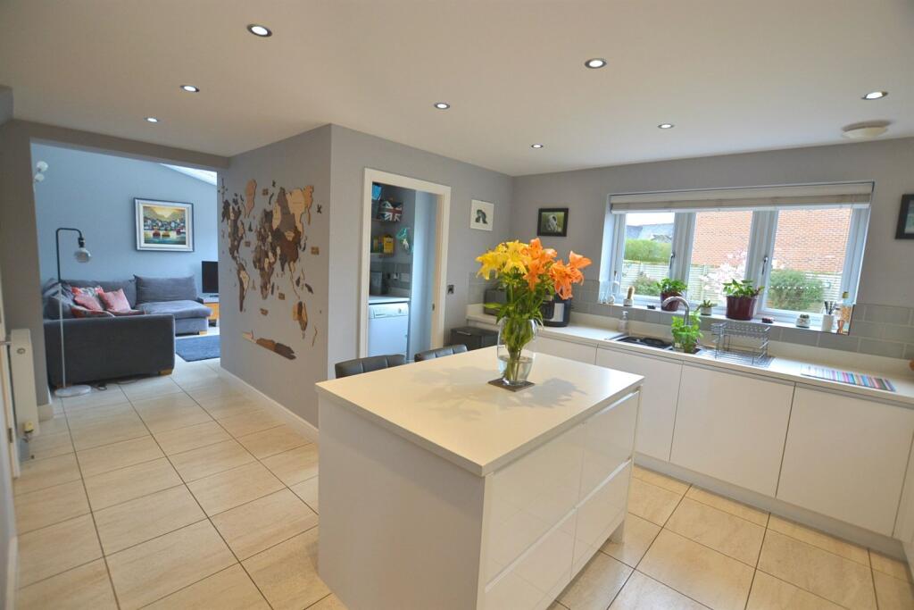 Additional property image - Holmes Chapel Road, Somerford