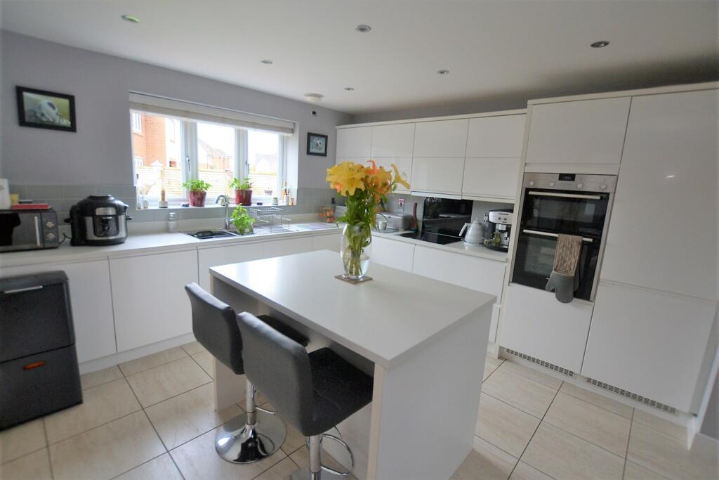 Additional property image - Holmes Chapel Road, Somerford