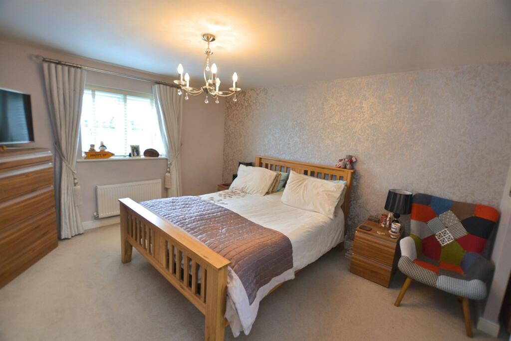 Additional property image - Holmes Chapel Road, Somerford