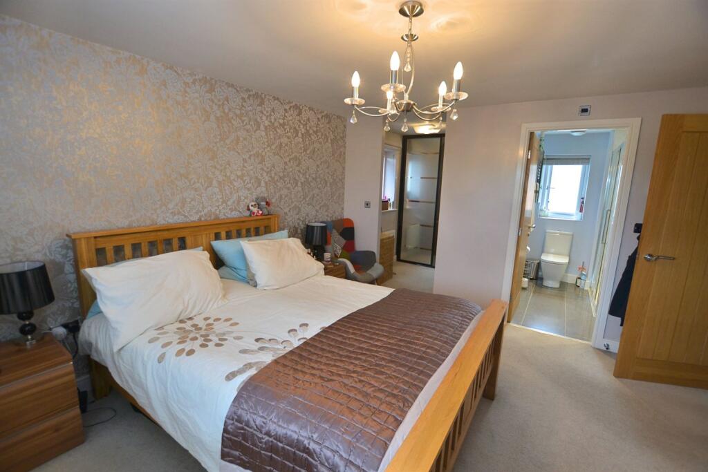 Additional property image - Holmes Chapel Road, Somerford