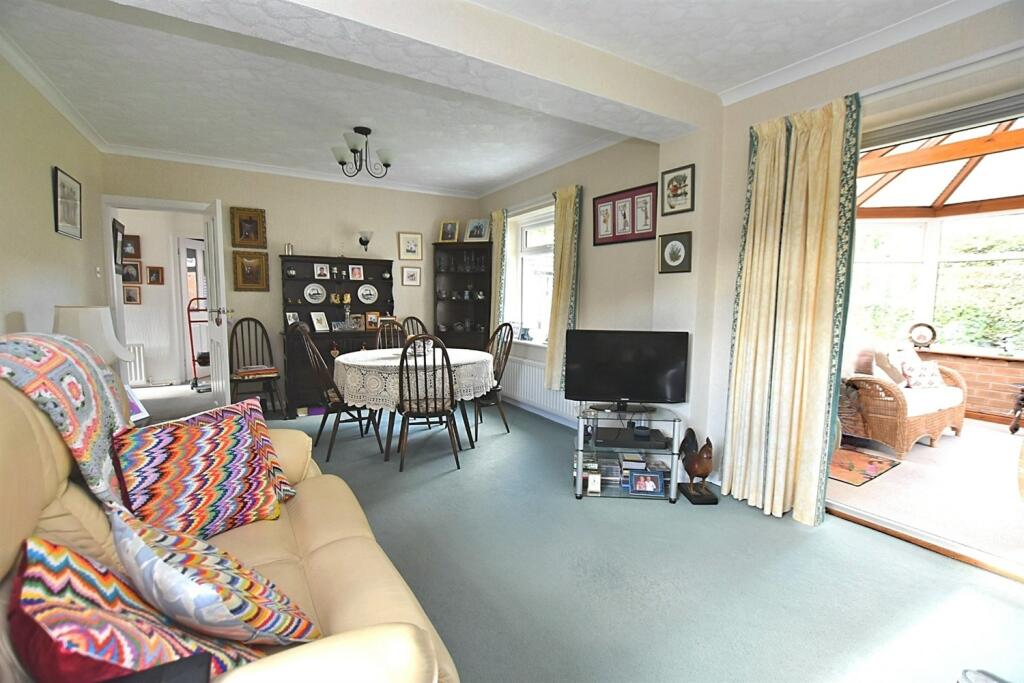 Additional property image - Hillcrest Avenue, Holmes Chapel