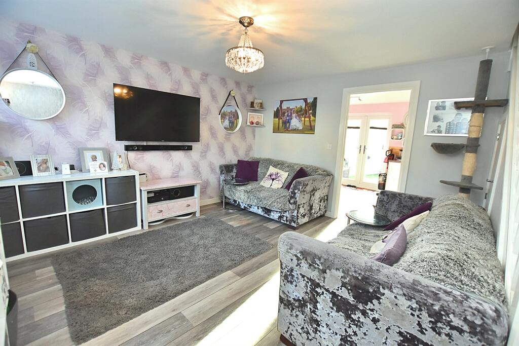 Additional property image - Severn Way, Holmes Chapel