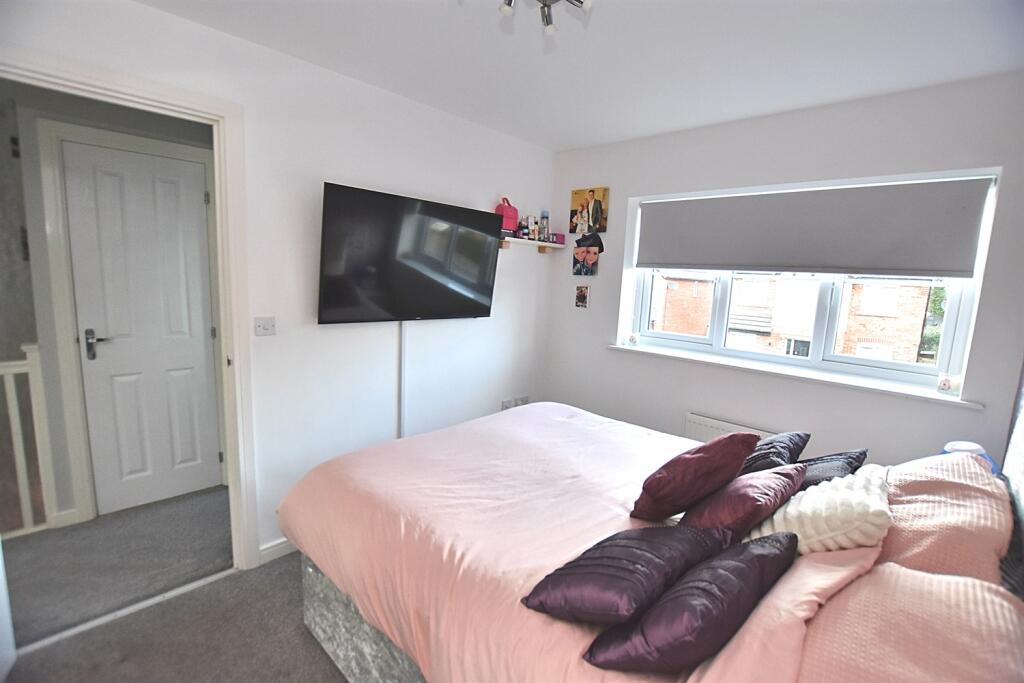 Additional property image - Severn Way, Holmes Chapel
