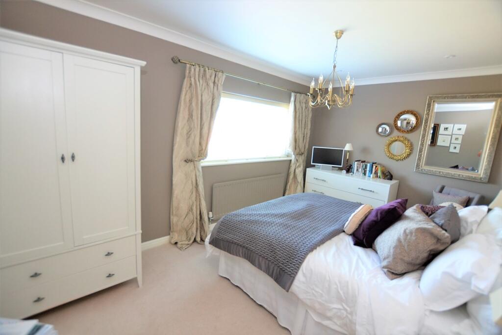 Additional property image - Troon Close, Holmes Chapel