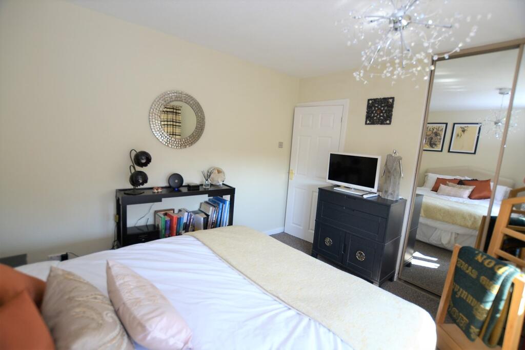 Additional property image - Troon Close, Holmes Chapel