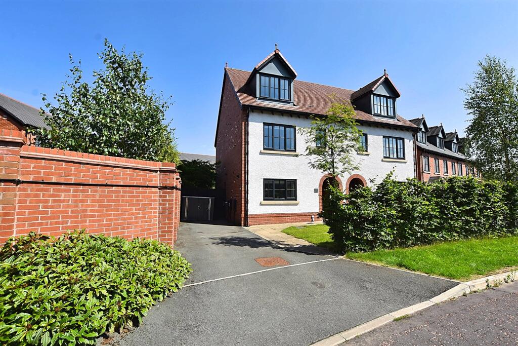 Main image of property: Holly Close, Holmes Chapel