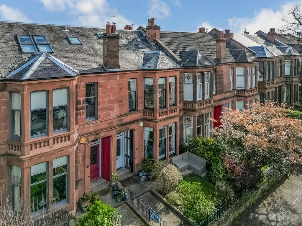 5 bedroom terraced house for sale in 32 Rowallan Gardens, Broomhill, Glasgow, G11 7LJ, G11