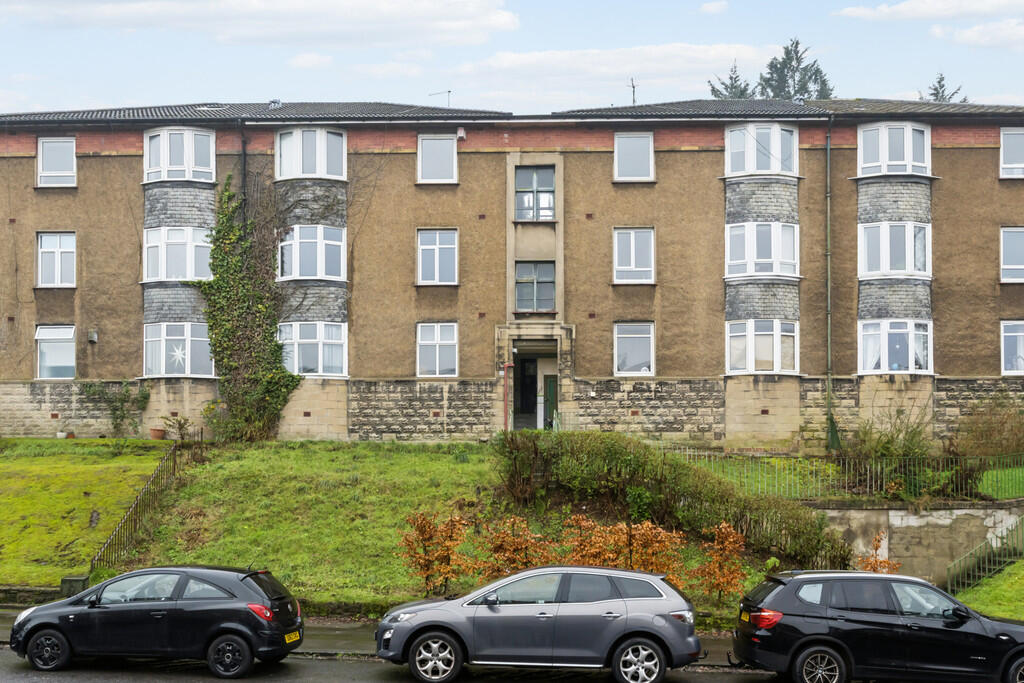 Main image of property: 1/1, 29 Dorchester Avenue, Kelvindale, G12 0EG