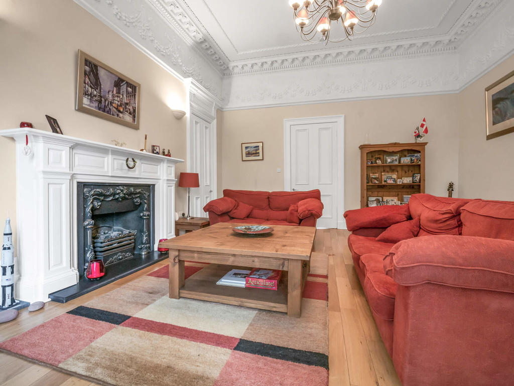 2 bedroom apartment for sale in Horselethill Road, Dowanhill, G12