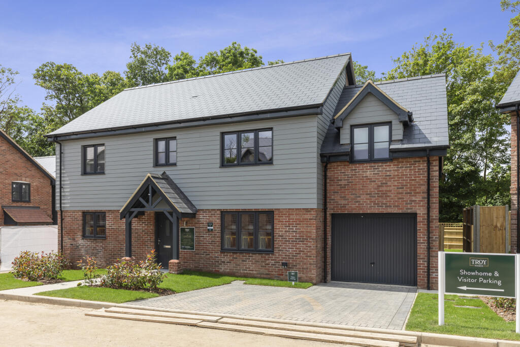 Main image of property: Plot 8 Acer Close Radlett Road, St. Albans, AL2