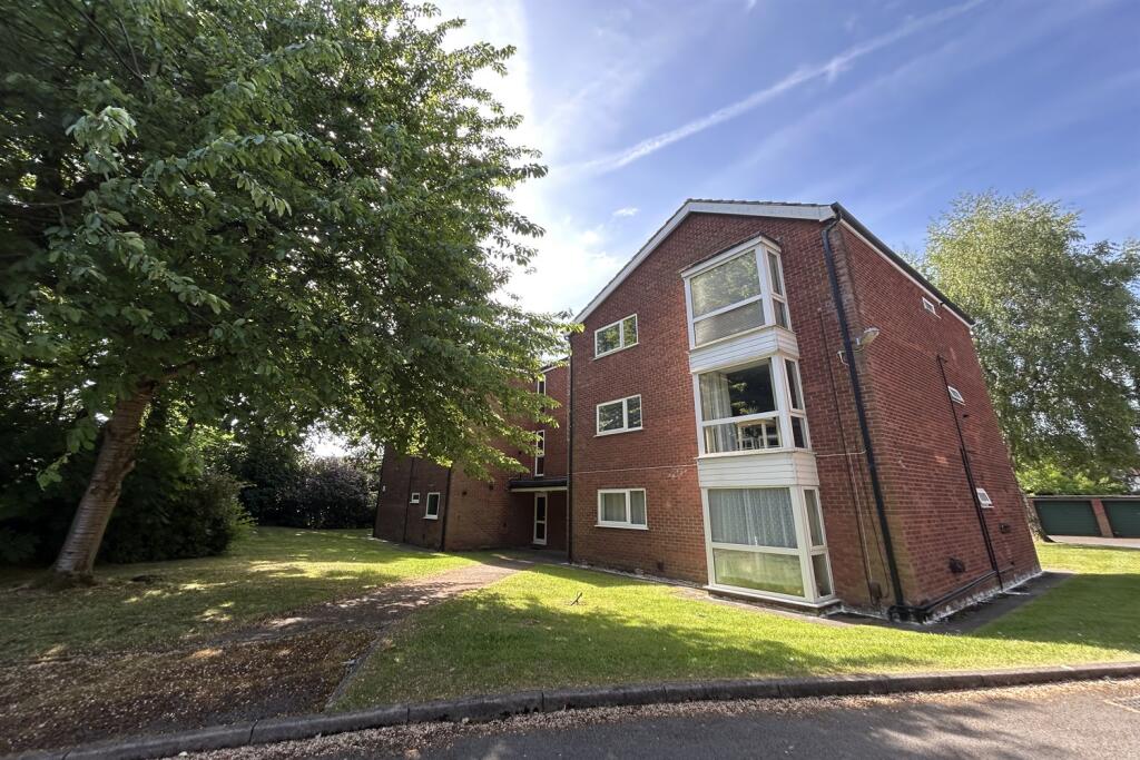 Main image of property: Northenden Road, Sale