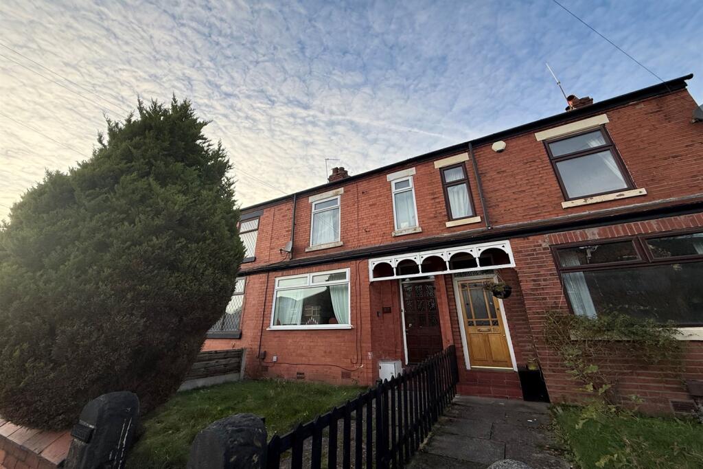 Main image of property: Hawthorn Avenue, Timperley, Altrincham