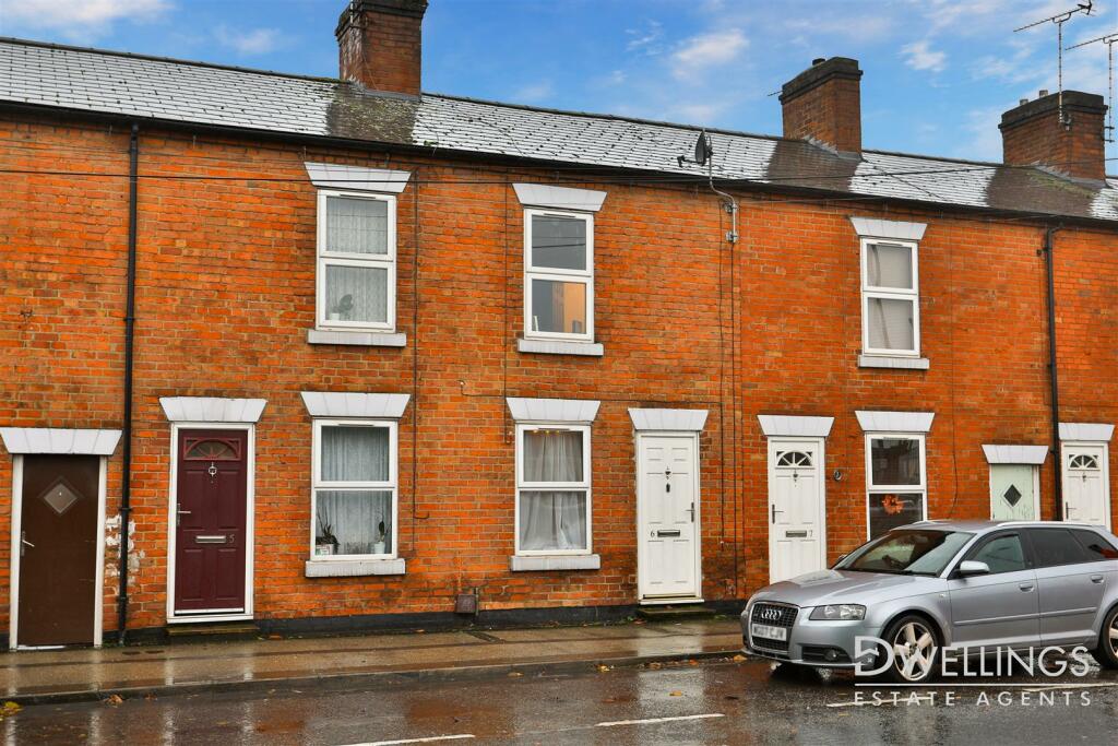 2 bedroom terraced house for sale in Byrkley Street, BurtonOnTrent, DE14