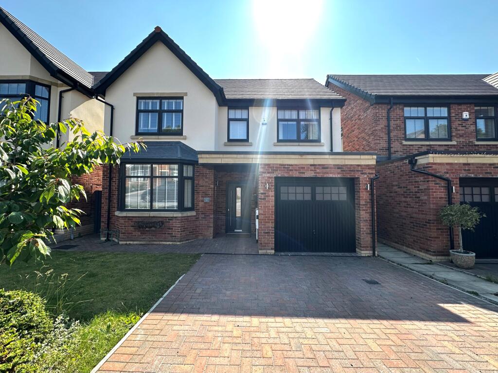 Main image of property: Glenavon Park, PRENTON