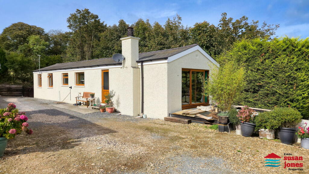 Main image of property: Sarn Meillteyrn, Pwllheli, LL53