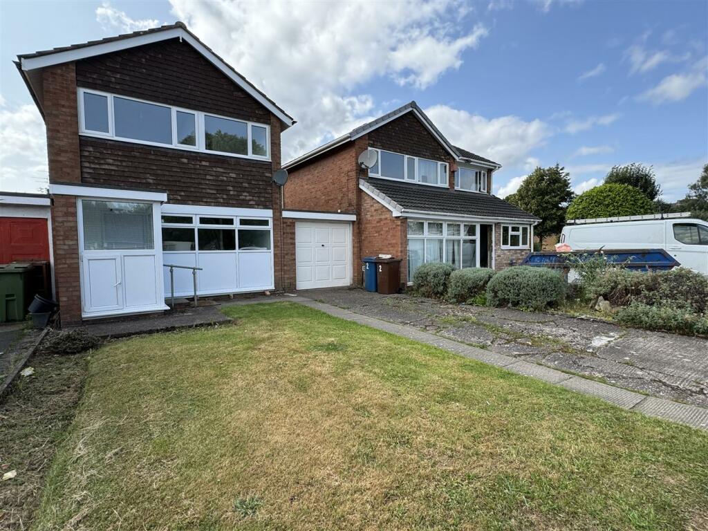 Main image of property: Downfield Grove, Parkside, Stafford, ST16 1TD