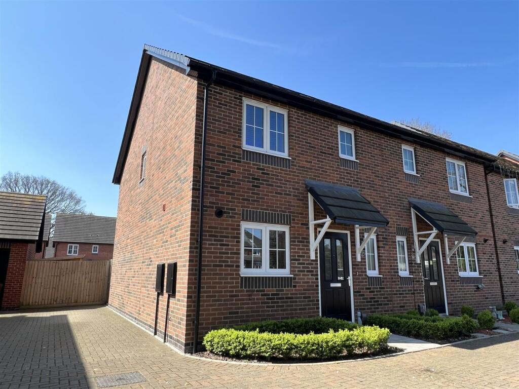 Main image of property: Manor Grove, Stafford, ST16 1QL