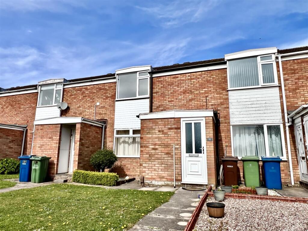 Main image of property: Linksfield Grove, Stafford