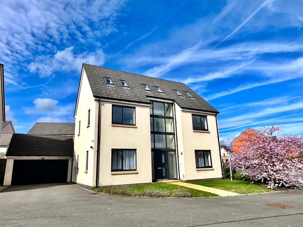 Main image of property: Ivinson Way, Bramshall, Uttoxeter, ST14 5BF